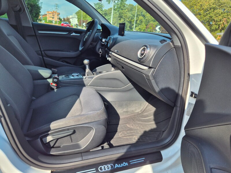 AUDI A3 3ª serie A3 SPB 30 TDI Business