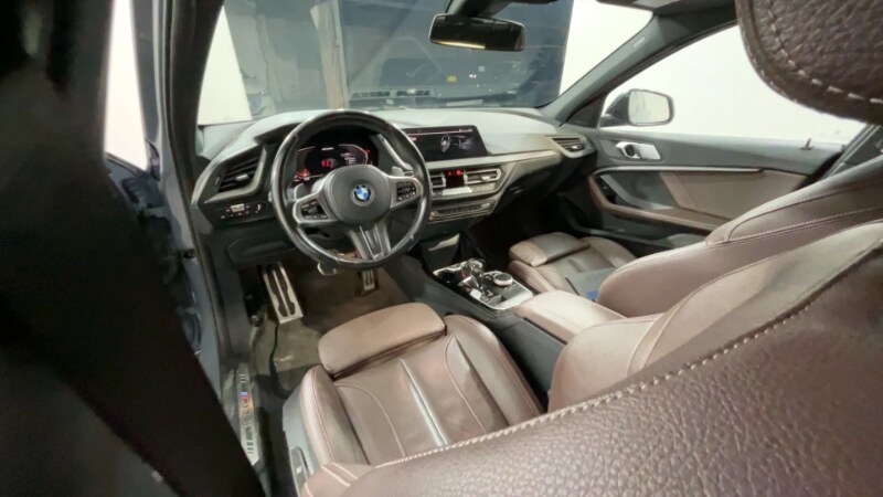 BMW Serie 1       (F40) M 135i xDrive
