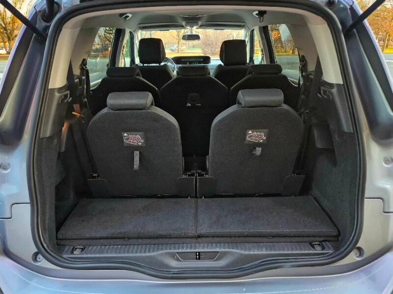 CITROEN Grand C4 SpaceTour. Grand C4 SpaceTourer BlueHDi 130 S&S Feel