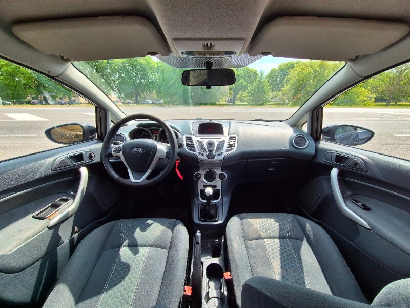FORD Fiesta 6ª serie Fiesta 1.4 5 porte Bz.- GPL Titanium