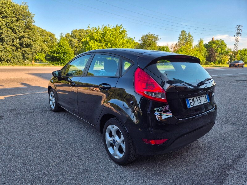 FORD Fiesta 6ª serie Bs Fiesta Ikon 1.4 TDCi 70CV 5p. Business