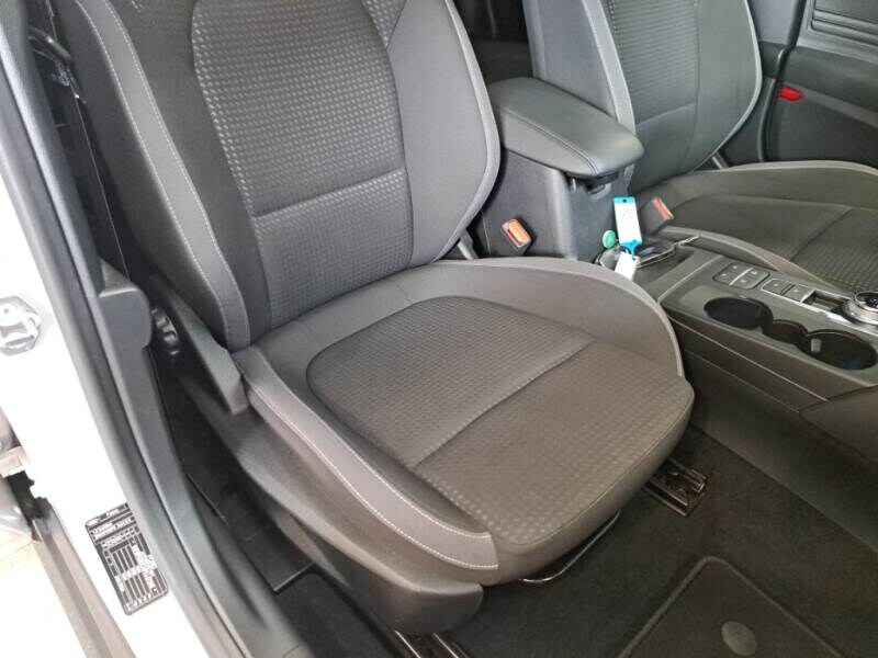 FORD Focus 4ª serie Focus 1.5 EcoBlue 120 CV automatico SW Business Co-Pilot
