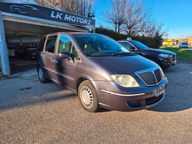 LANCIA Phedra 2.2 MJT Oro