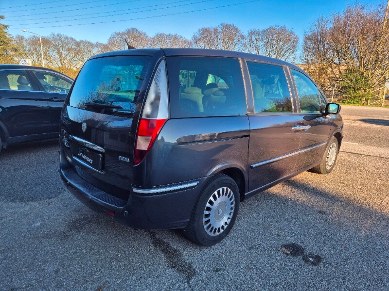 LANCIA Phedra 2.2 MJT Oro