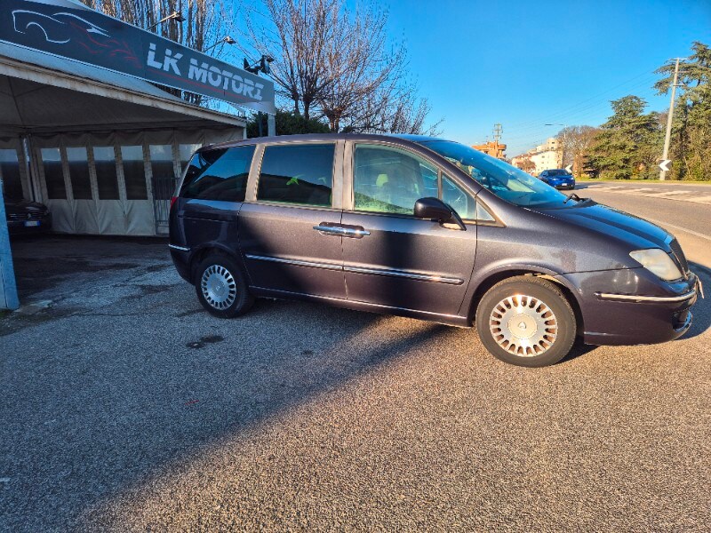 LANCIA Phedra 2.2 MJT Oro