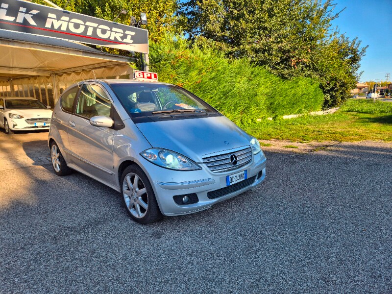 MERCEDES Classe A   (W/C169) A 150 Coupé Classic