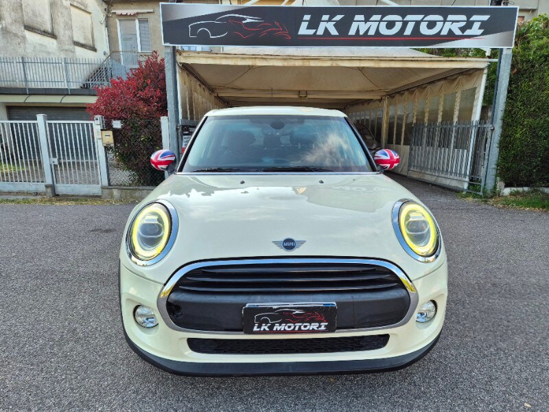 Foto MINI Mini 5 porte  (F55)