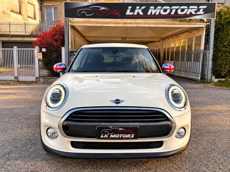 Foto MINI Mini 5 porte  (F55)