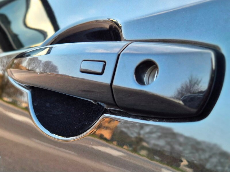 NISSAN Juke 2ª serie Juke 1.0 DIG-T 114 CV N-Connecta