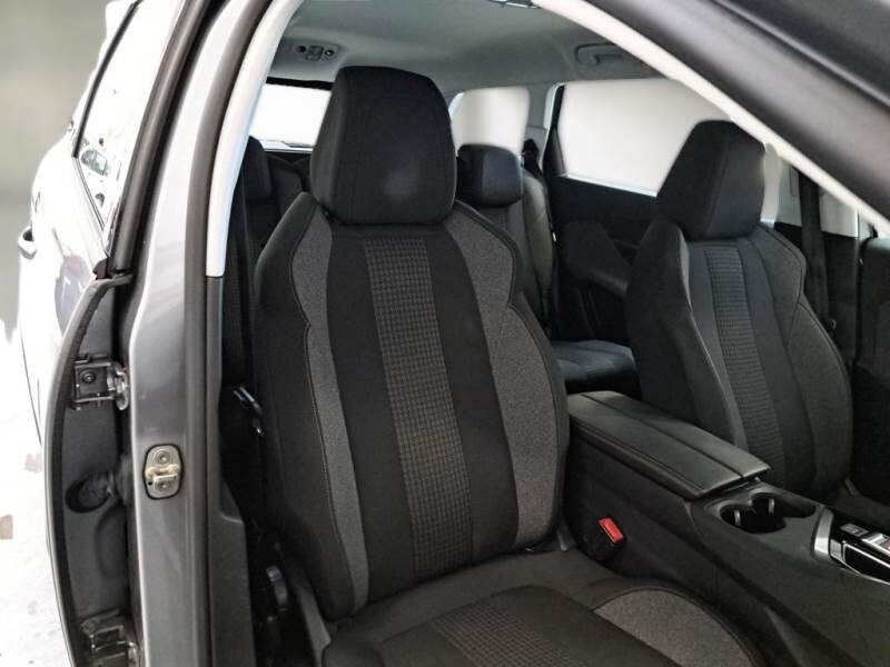 PEUGEOT 5008 2ª serie 5008 BlueHDi 130 S&S EAT8 Business