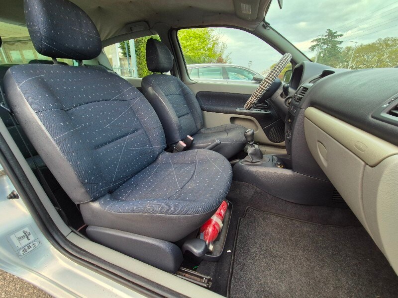 RENAULT Clio 2ª serie Clio 1.2 cat 3 porte Expression