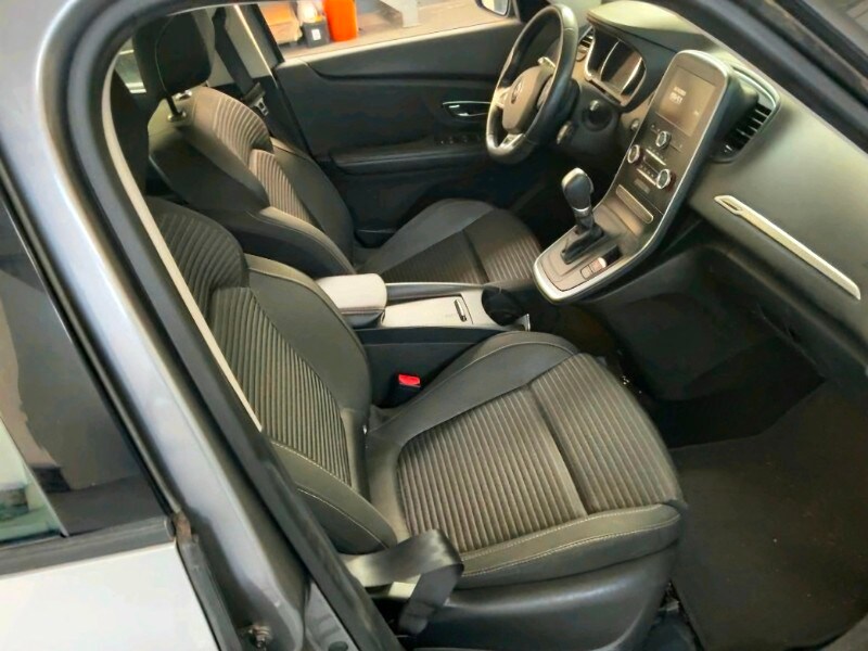 RENAULT Grand Scénic dCi 8V 110 CV EDC Energy Business