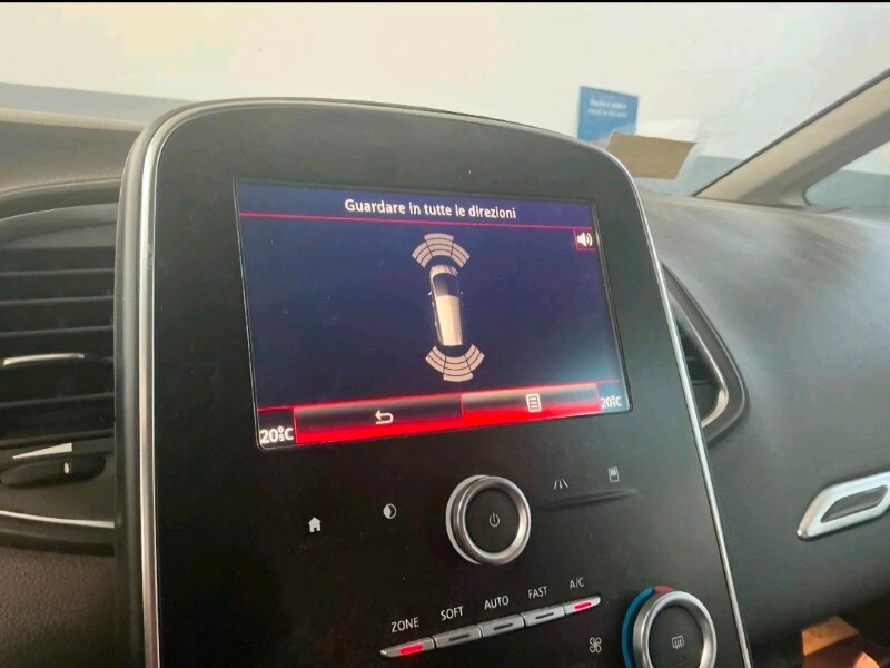 RENAULT Grand Scénic dCi 8V 110 CV EDC Energy Business