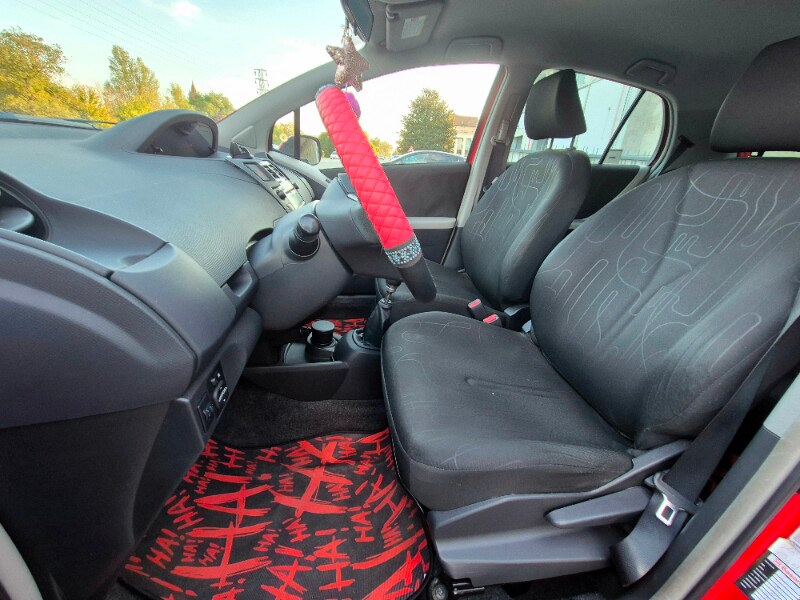 TOYOTA Yaris 2ª serie Yaris 1.0 5 porte