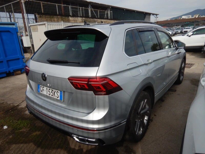 VOLKSWAGEN Tiguan 2ª serie Tiguan 2.0 TDI 150 CV SCR DSG R-Line
